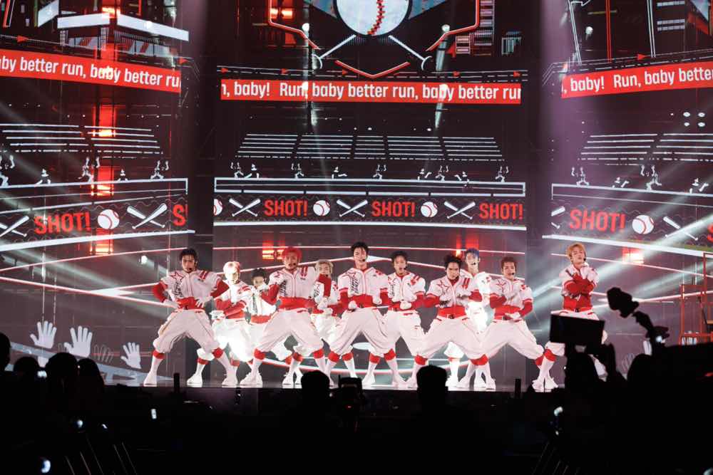 1A.240.take-a-shot-2-truyen-thong-spotlight-vietnam-tan-binh-toan-nang-2025