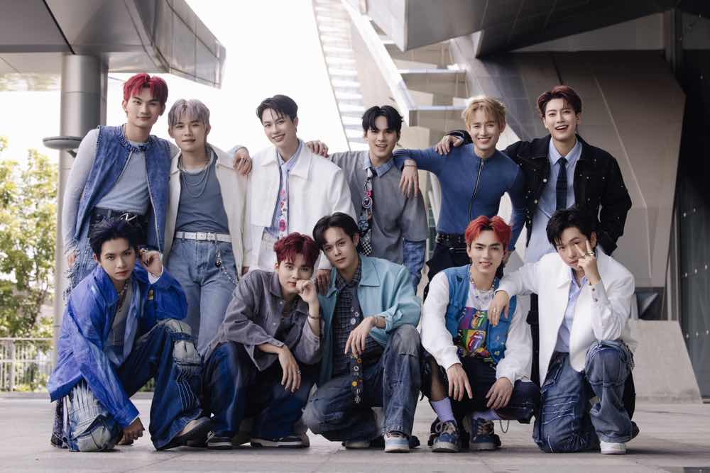 1A.240.tan-binh-thang-cap-2-truyen-thong-spotlight-vietnam-tan-binh-toan-nang-2025