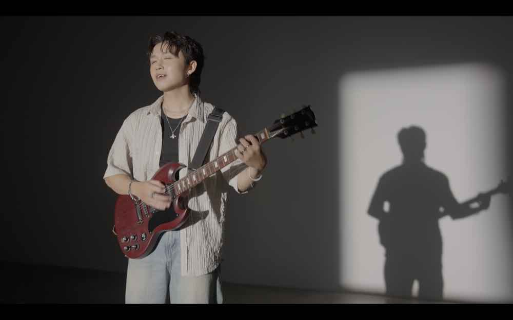 1A.255.pha-dam-sinh-nhat-me-nhac-phim-kai-dinh-truyen-thong-spotlight-vietnam00025