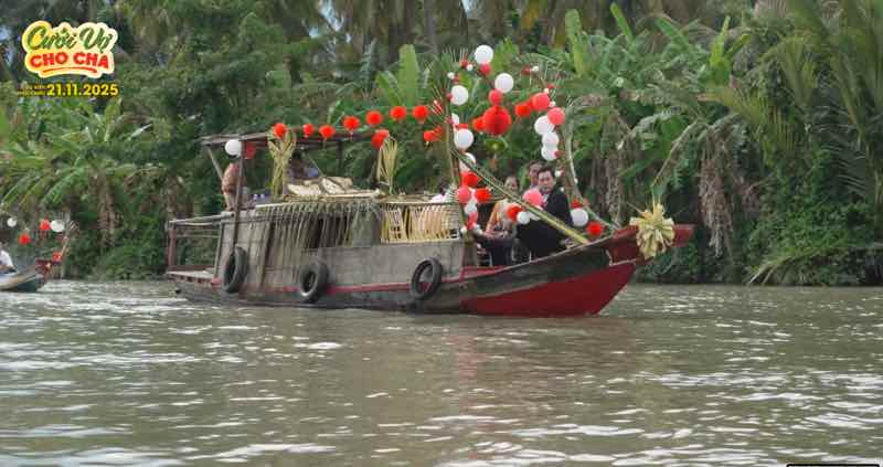 1A.290.cuoi-vo-cho-cha-truyen-thog-spotlight-vietnam00001