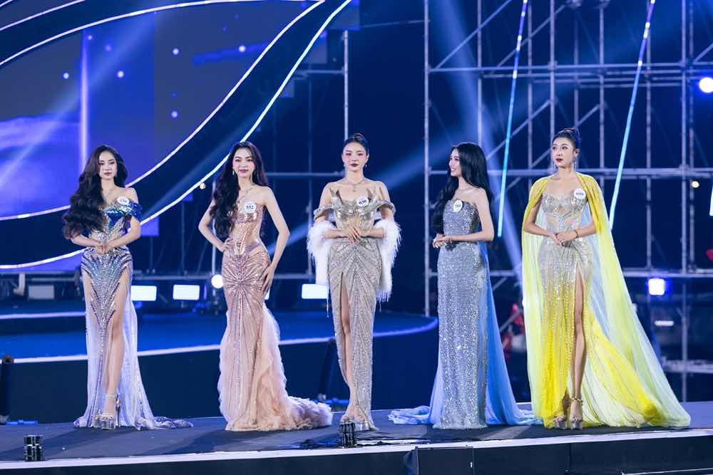 1A.299.nguyen-phuong-anh-truyen-thong-spotlight-vietnam00004