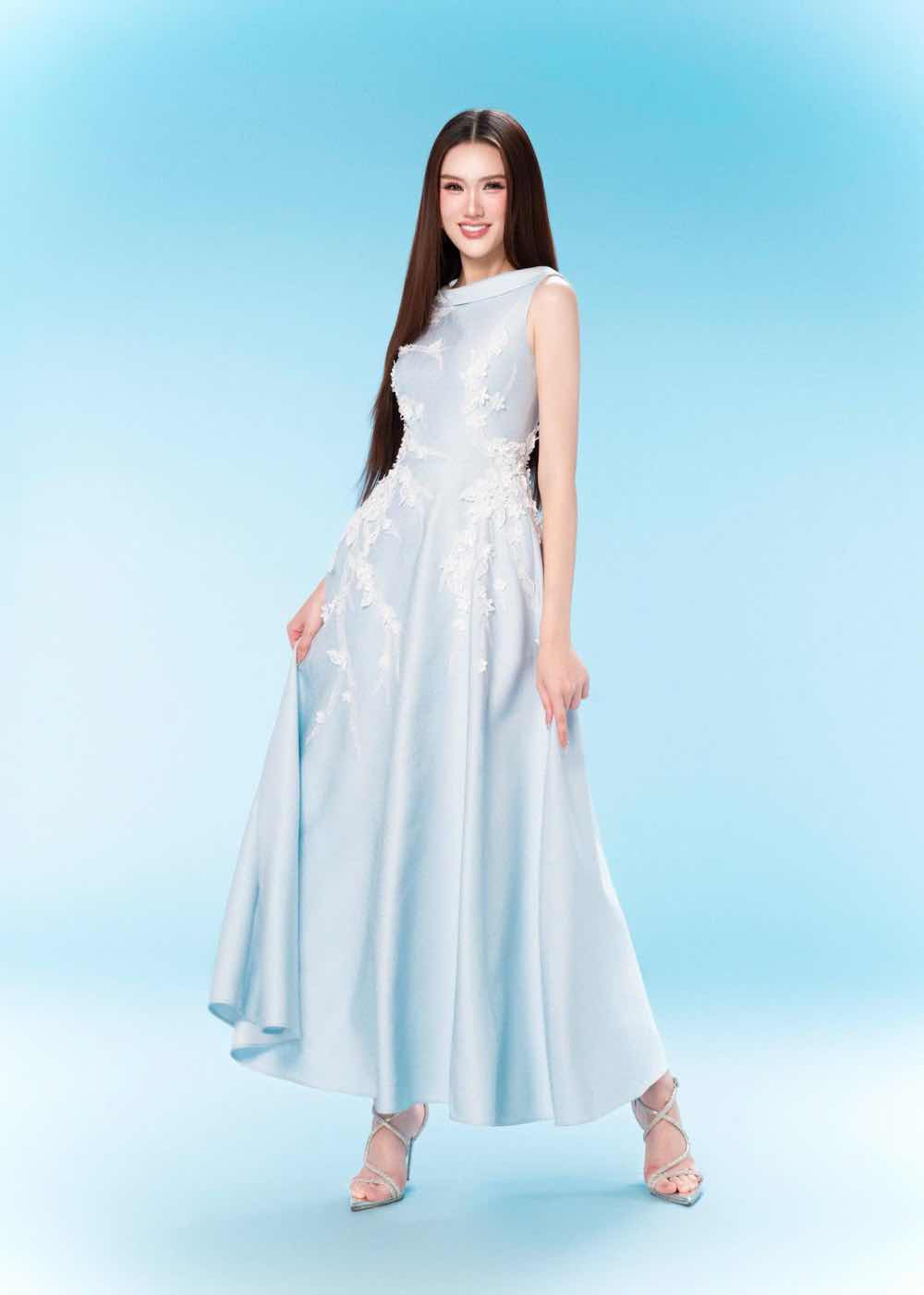 1A.302.trinh-my-anh-miss-earth-2025-truyen-thong-spotlight-vietnam-00009