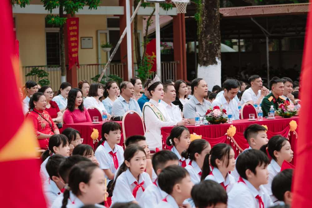1A.590.a-hau-phan-tran-linh-dan-truyen-thong-spotlight-vietnam-05-09-2025 luc 031320 15