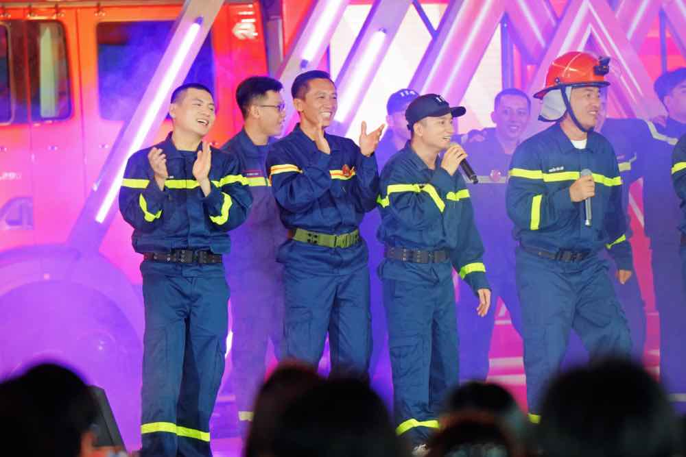 1A.600.spotlight-vietnam-2025-chien-si-qua-cam26
