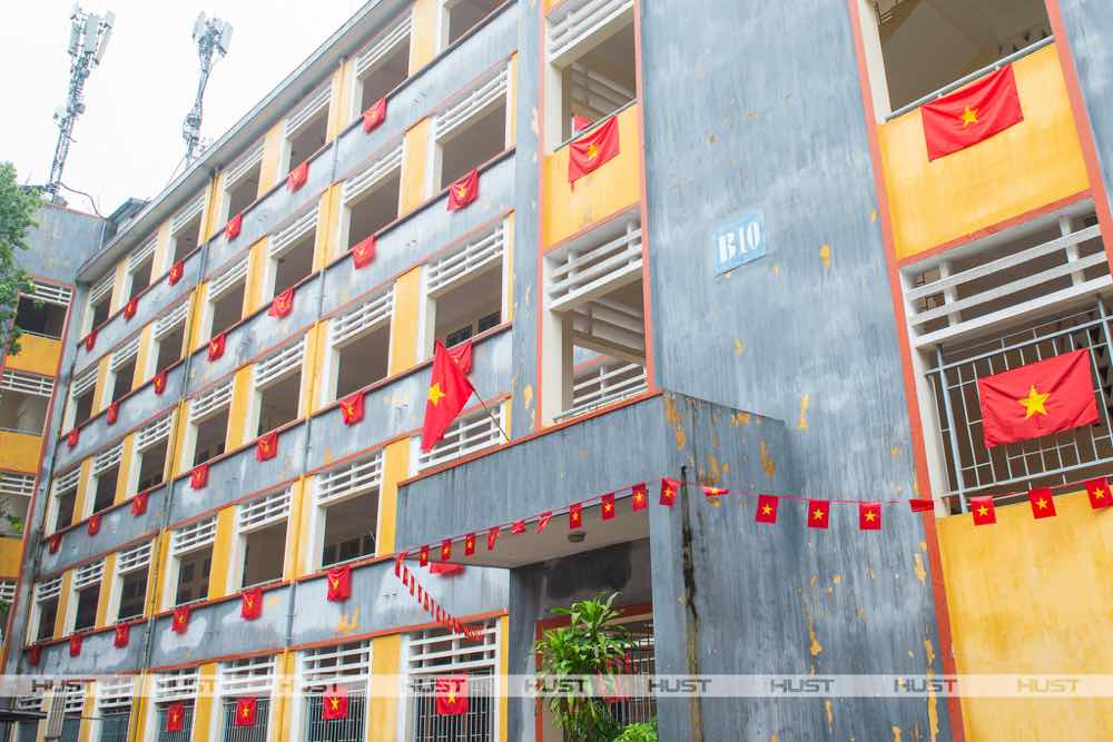 1A.607.truyen-thong-spotlight-vietnam2