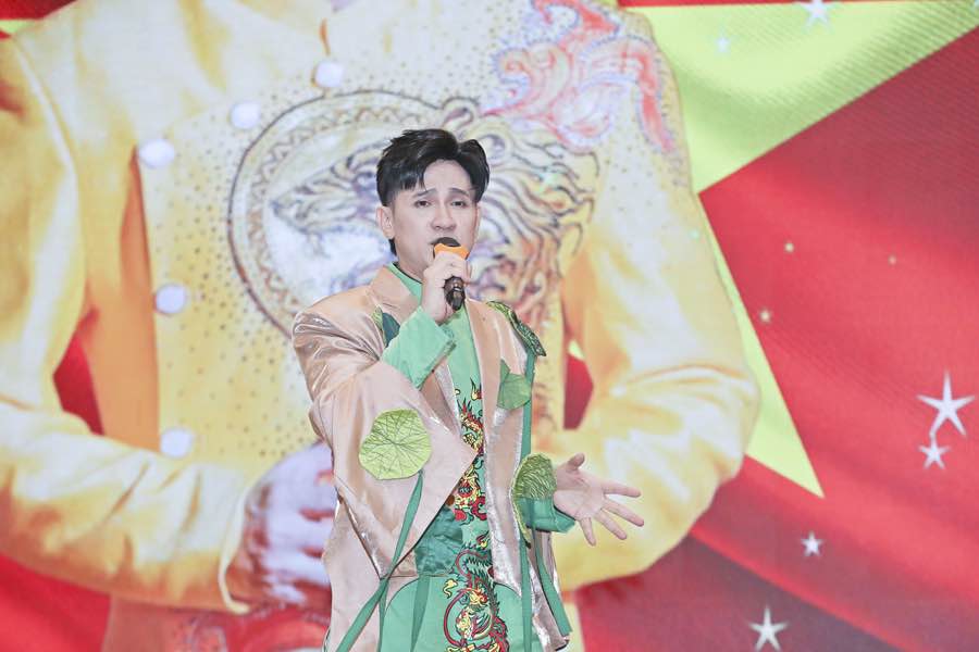 1A.679.nguyen-vu-ra-mat-34-ca-khuc-spotlight-vietnam8