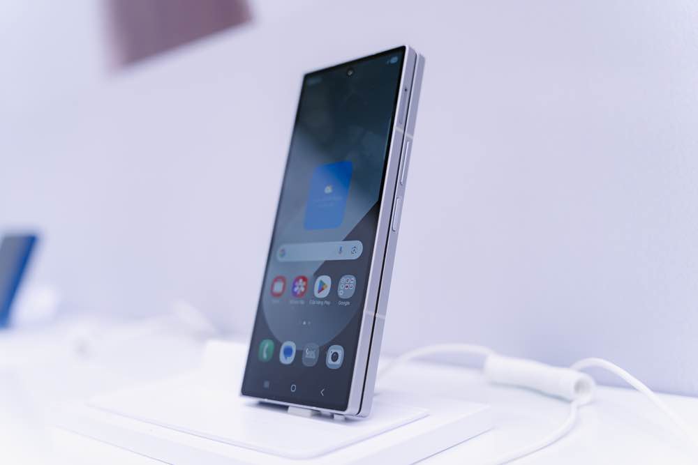 1A.695.di-dong-viet-mo-ban-samsung-zfold7-zflip7-spotlight-vietnam6