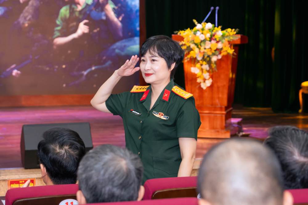 1A.700.mua-do-showcase-spotlight-vietnam-4