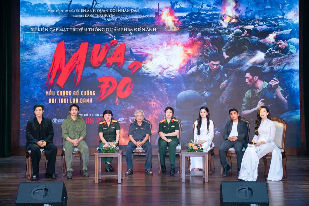 1A.700.mua-do-showcase-spotlight-vietnam-5
