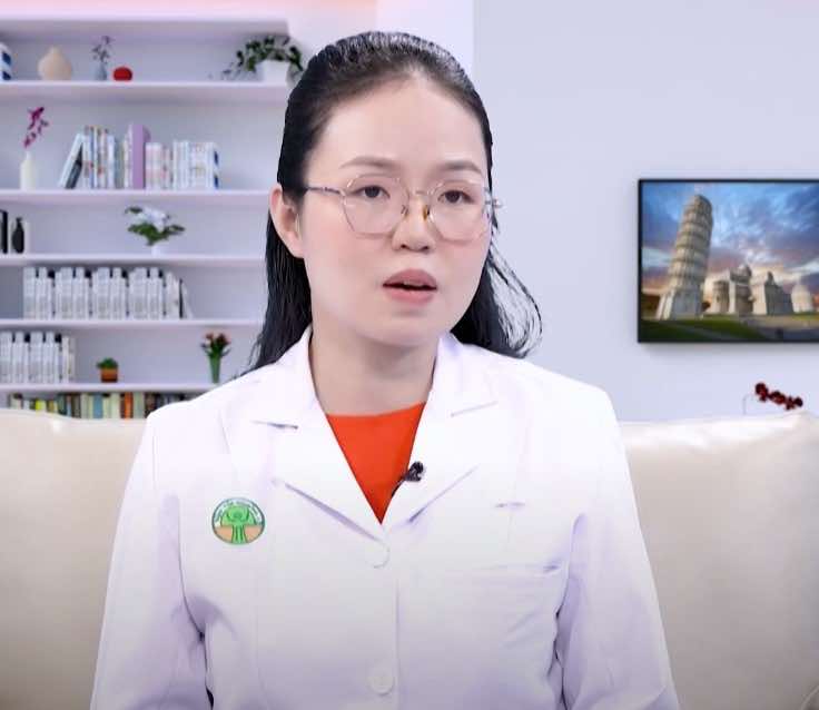 1A.715.bac-si-gia-dinh-spotlight-vietnam-3