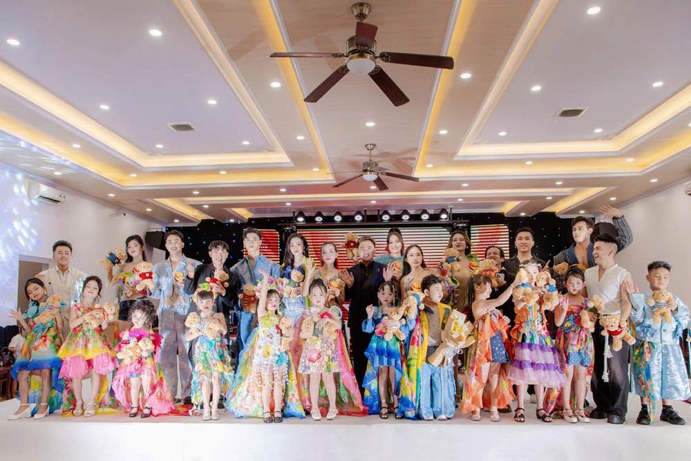 1A.716.viet-nam-style-talent-show-spotlight-vietnam-21