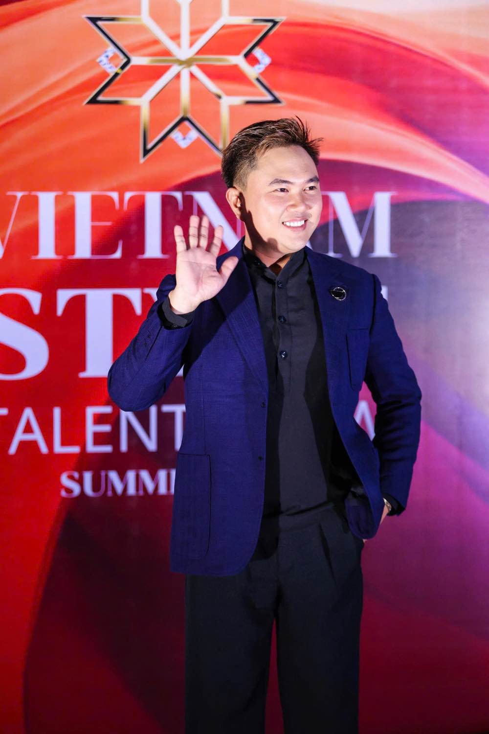 1A.716.viet-nam-style-talent-show-spotlight-vietnam-25