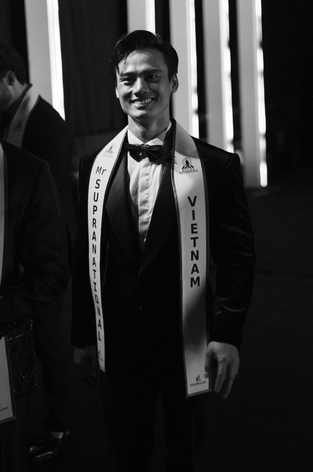 1A.727.minh-khac-mister-supranational-2025-spotlight-vietnam2