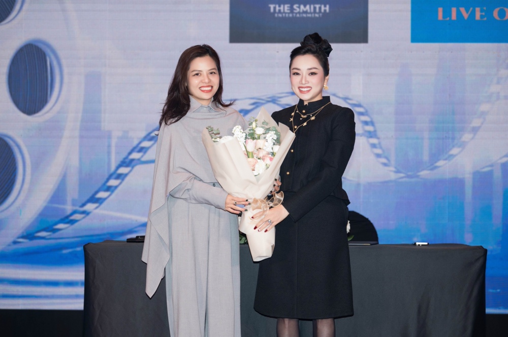 1A.746.cong-ty-the-smith-entertainment-spotlight-vietnam29