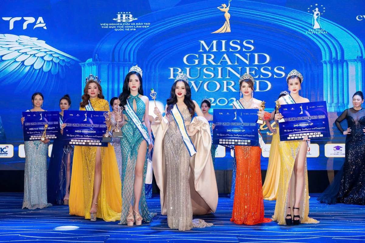1A.811.a-hau-2-dj-lyly-miss-business-world-2025-spotlight-vietnam16