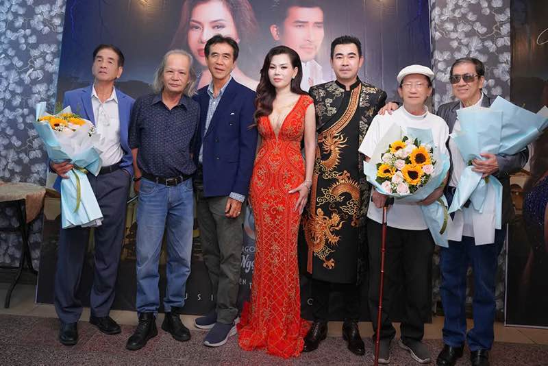 1A.835.ca-si-hai-ngoai-ha-ngoc-nhung-spotlight-vietnam11