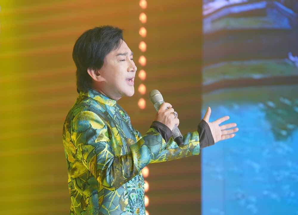 1a.103.NSUT KIm Tu Long