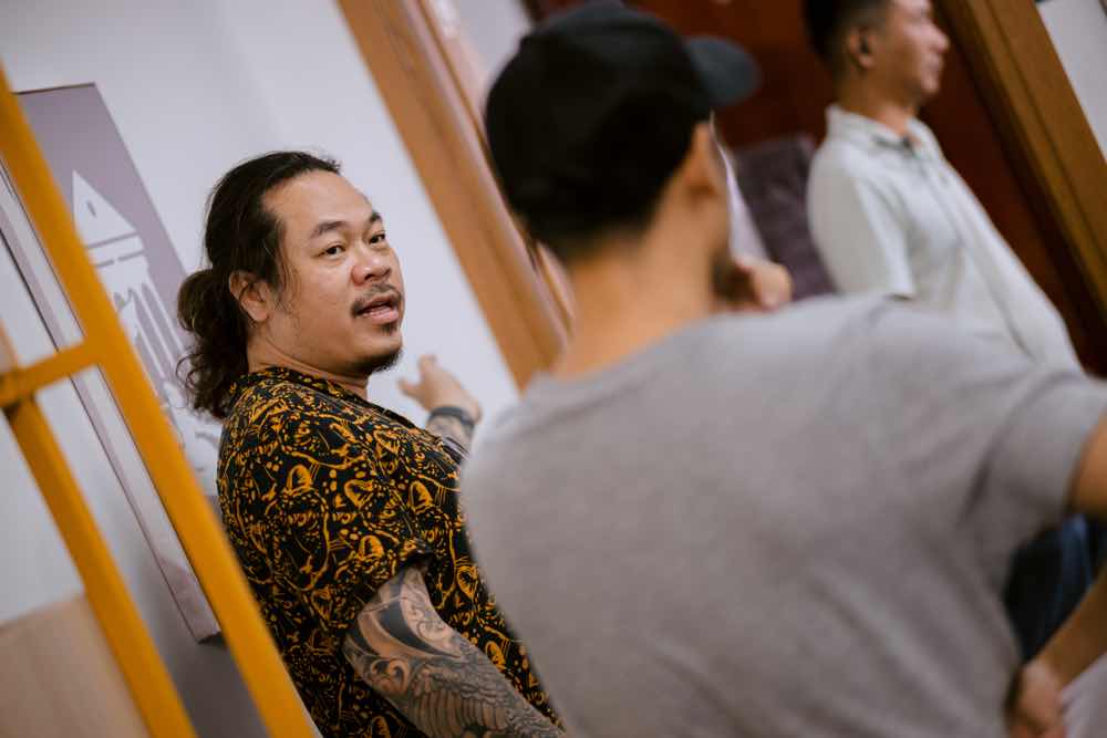 1a.123.nhung-dua-con-khac-ho-lee-nguyen-truyen-thong-spotlight-viet-nam-8