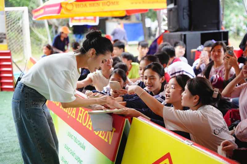 1a.129.mai-am-gia-dinh-viet-tinh-tay-ninh-truyen-thong-spotlight-vietnam3