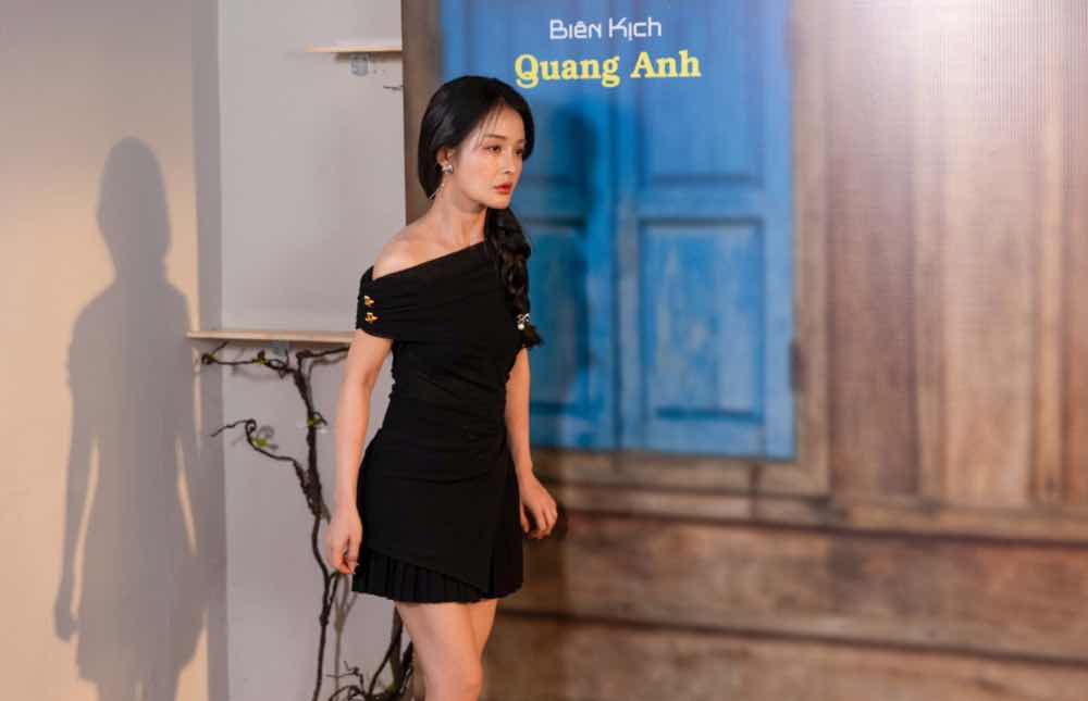 1a.14.Vu Thu Hang Hoa Hau Bien Viet Nam 2025-cha-con-thang-an-