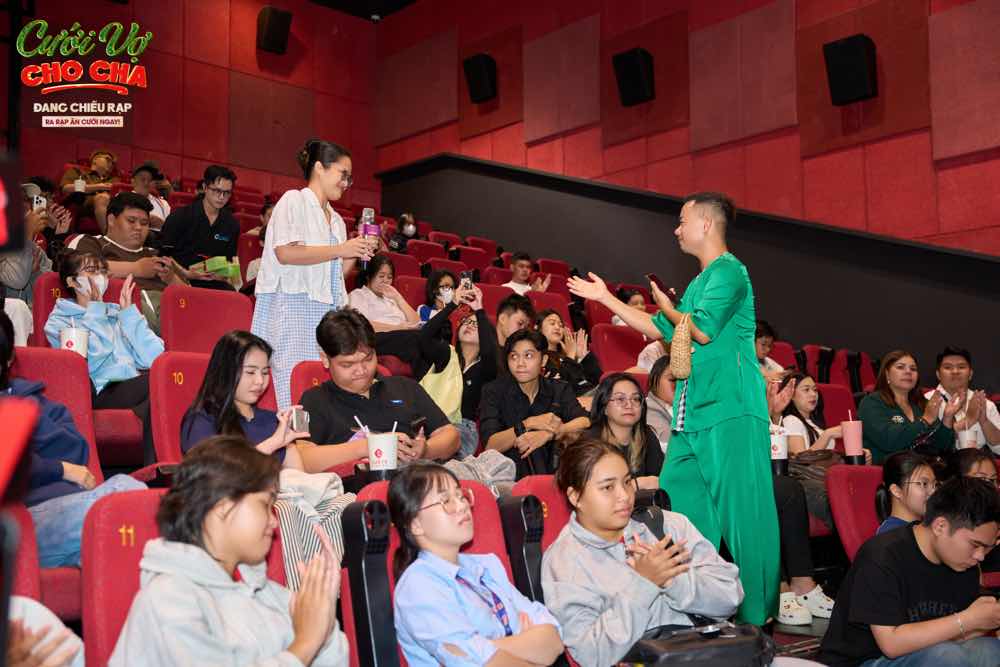 1a.165.cuoi-vo-cho-cha-cinetour-truyen-thong-spotlight-vietnam-3