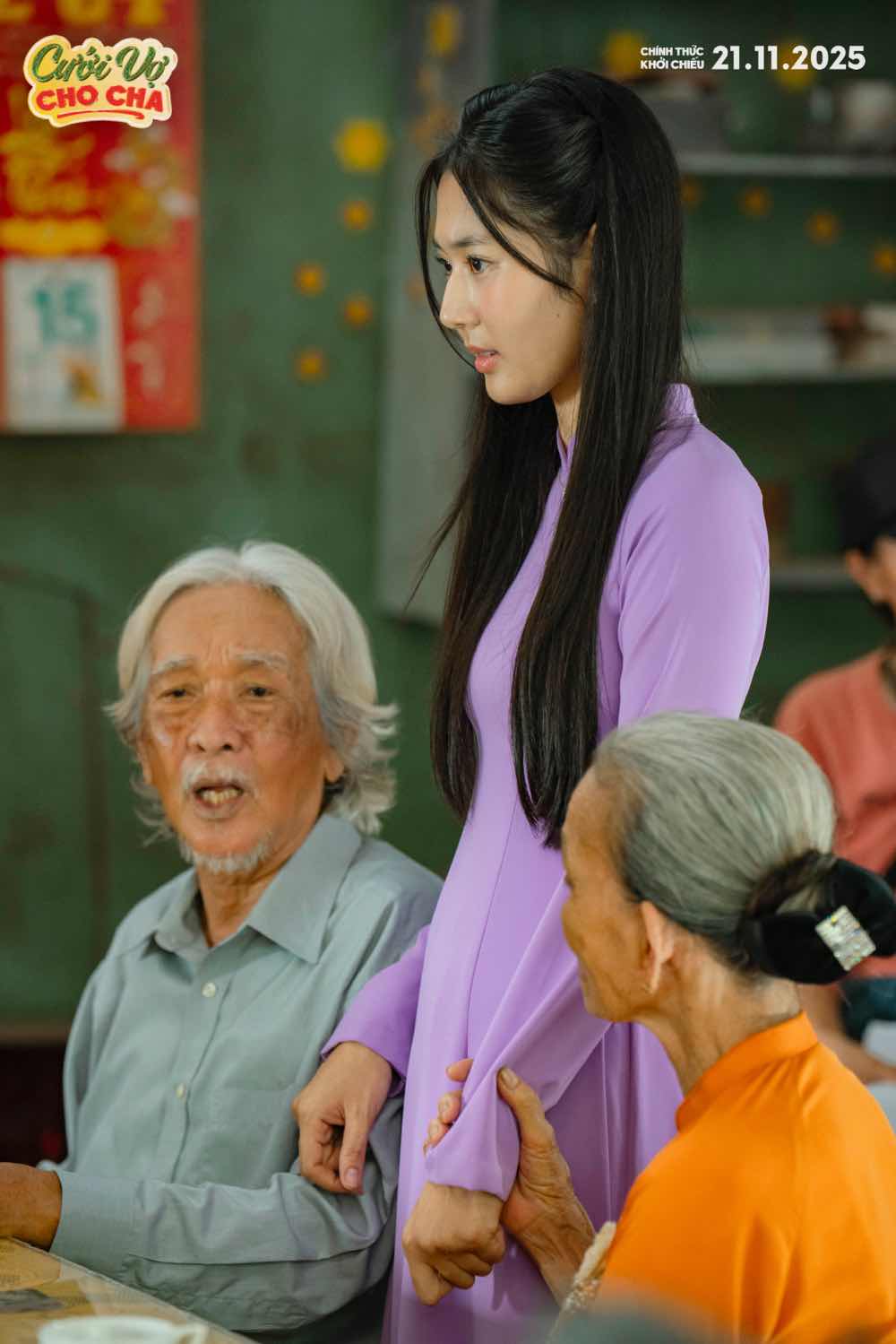 1a.199.dien-vien-cuoi-vo-cho-cha-truyen-thong-spotlight-vietnam-25