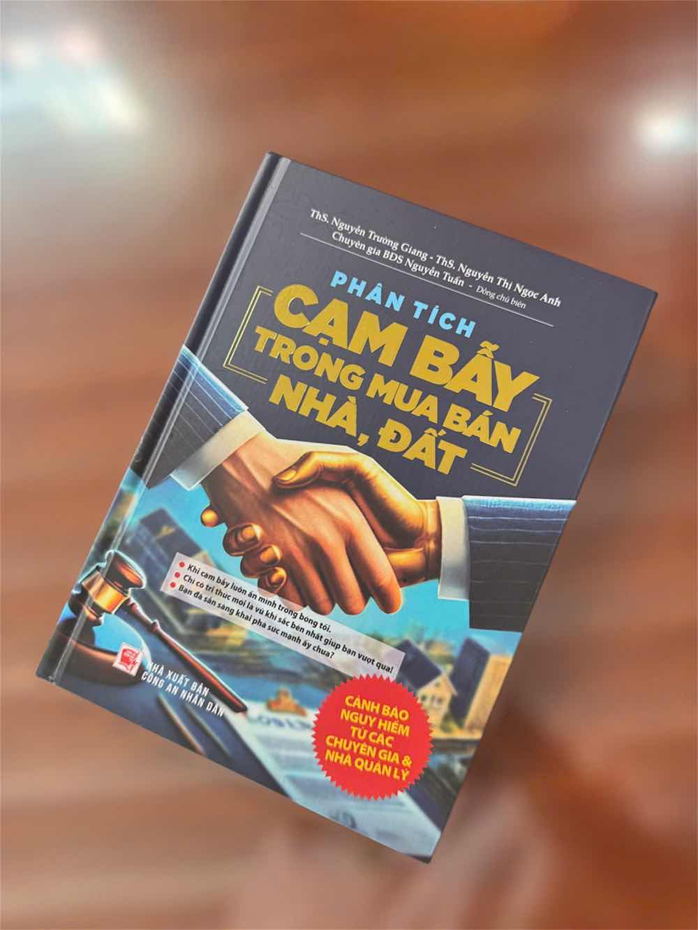 1a.205.phan-tich-cam-bay-trong-mua-ban-nhdat-truyen-thong-spotlight-vietnam-3