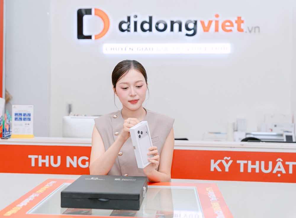 1a.311.di-dong-viet-Kieu Duy-truyen-thong-spotlight-vietnam