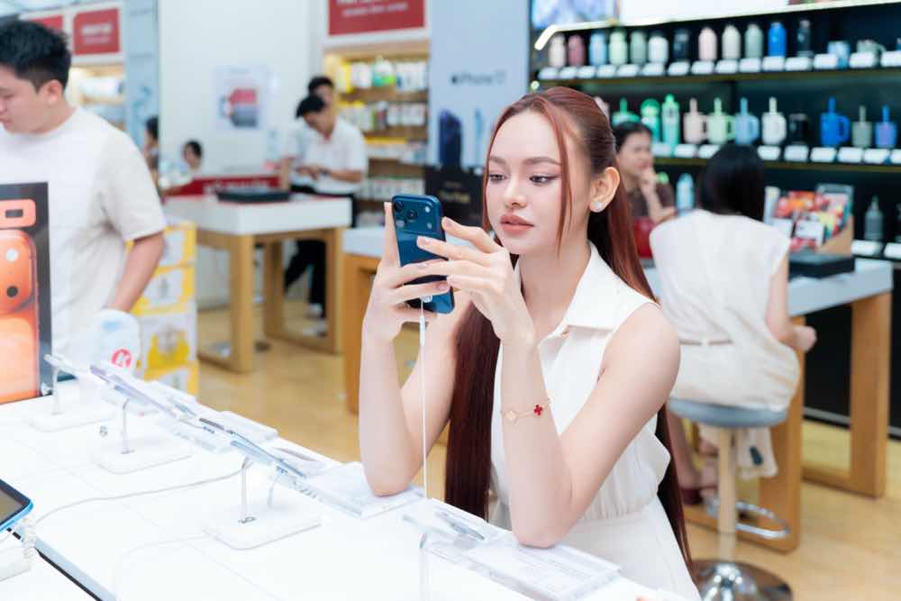 1a.311.di-dong-viet-Mai Ngo-truyen-thong-spotlight-vietnam