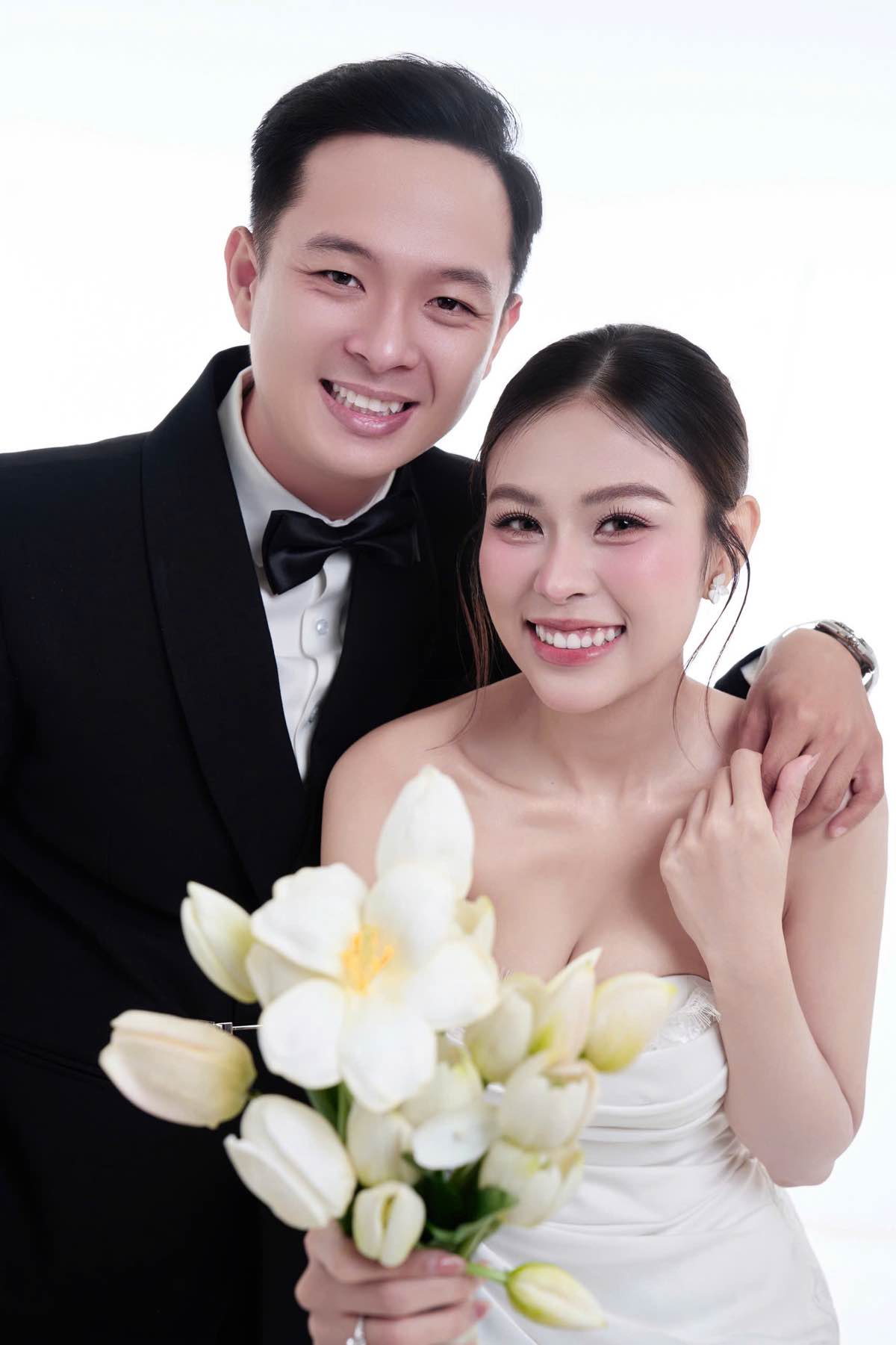 1a.315.a-hau-nguyen-hoang-phuong-uyen-wedding-truyen-thong-spotlight-vietnam-00010