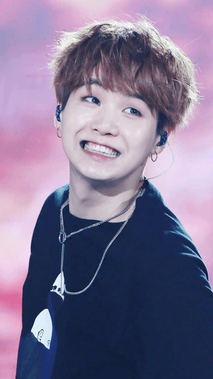1a.318.suga-bts-come-back-world-tour-2026-truyen-thong-spotlight-vietnam00001