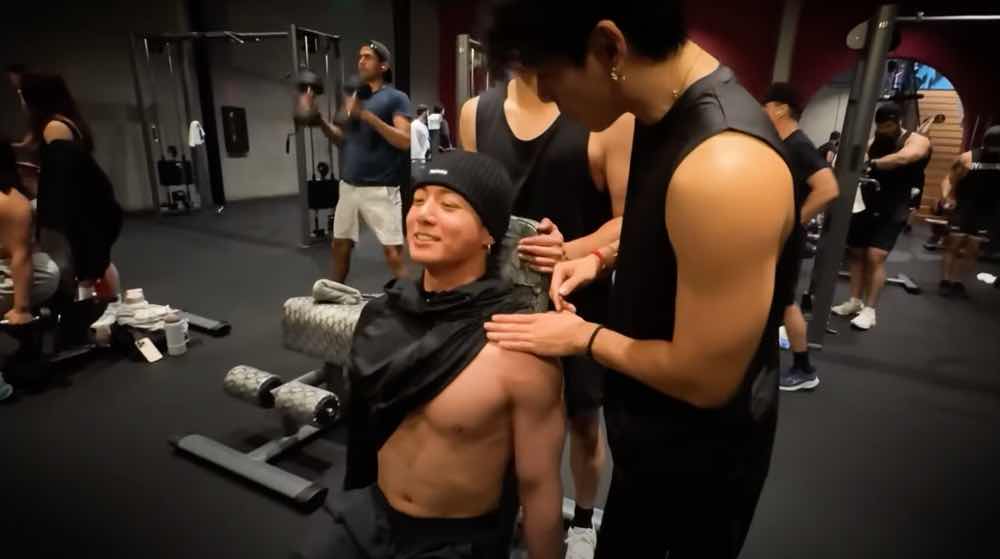 1a.401.bts-gym-before-comeback-2025-truyen-thong-spotlight-vietnam00003