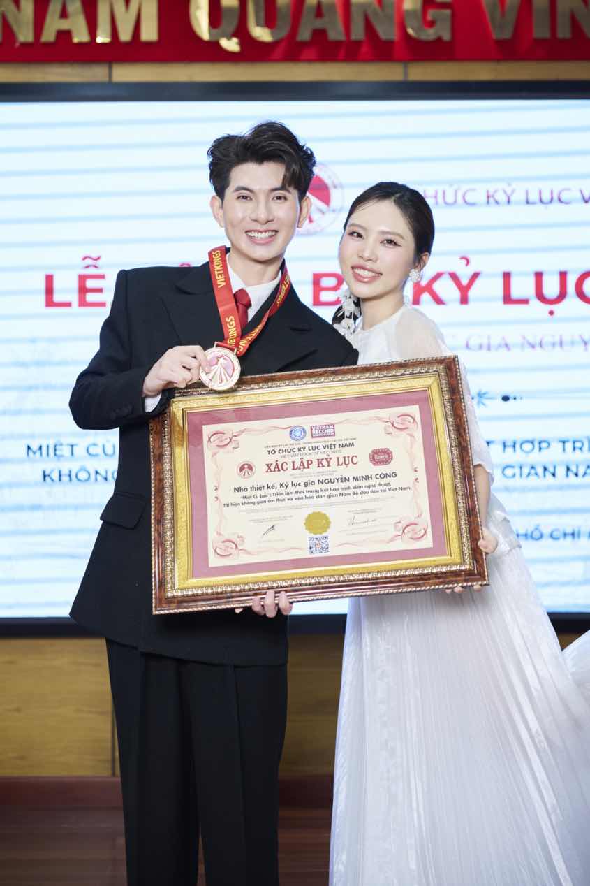 1a.55.ntk-nguyen-minh-cong-truyen-thong-spotlight-vietnam-3