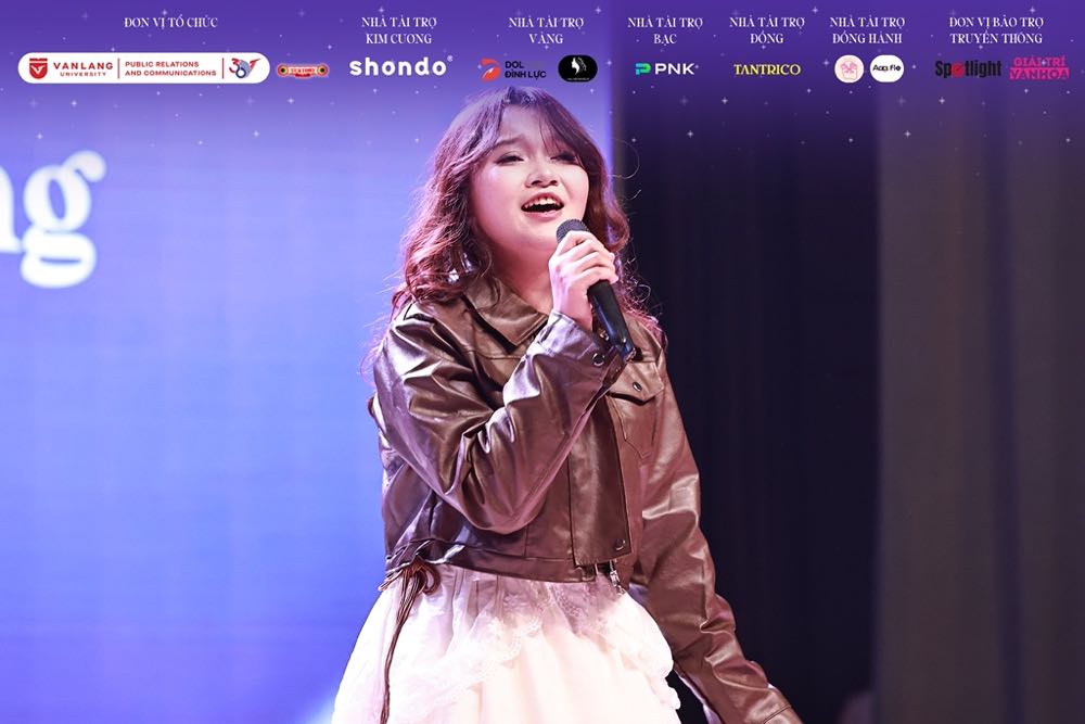 1a.881.Tiet muc Lac Vong Hoai Nam - bai hat chu đe cua Chuong trinh