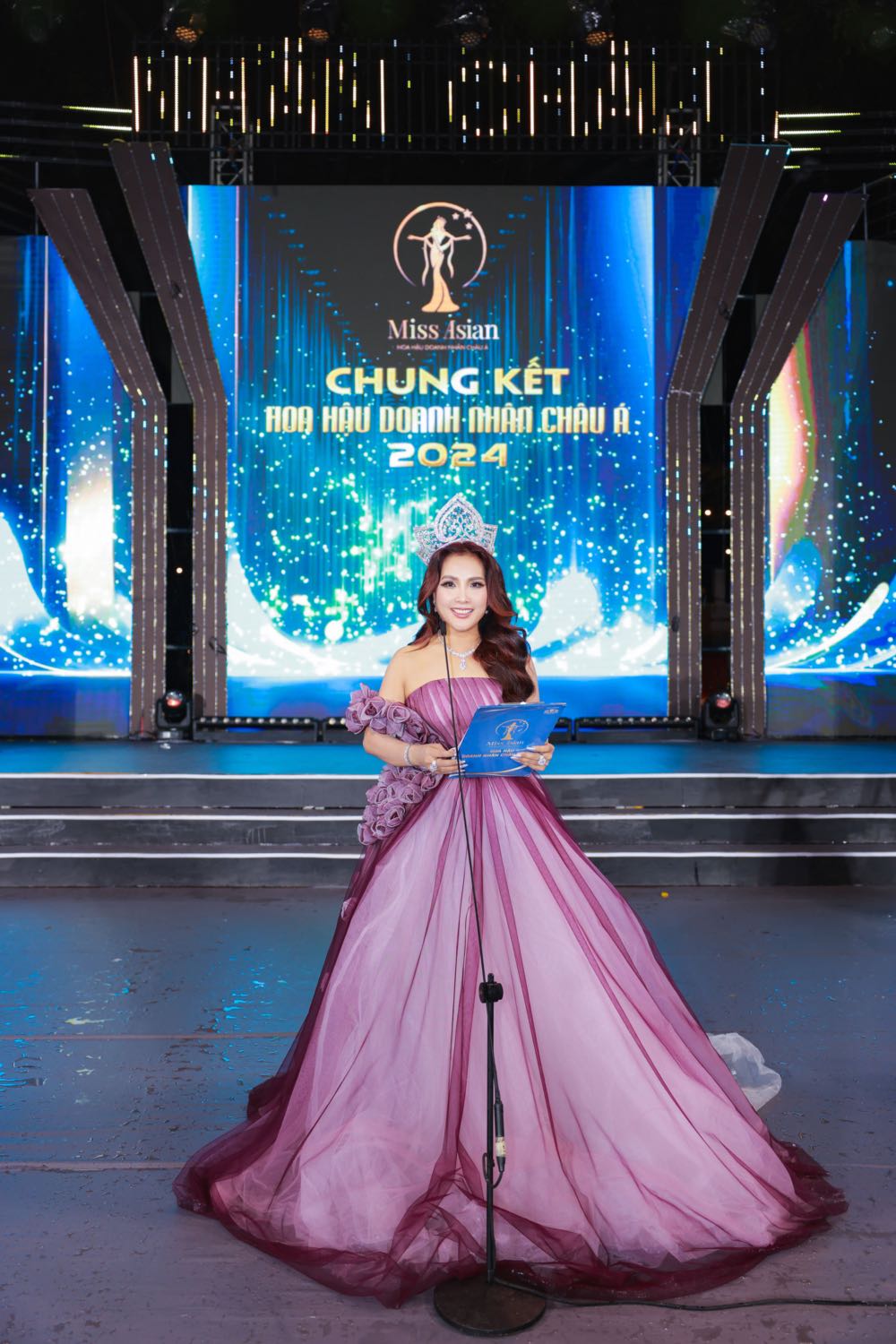 3a.94.a-hau-3-luu-thi-huong-miss-asian-2024-hoa-hau-doanh-nhan-chau-a-11