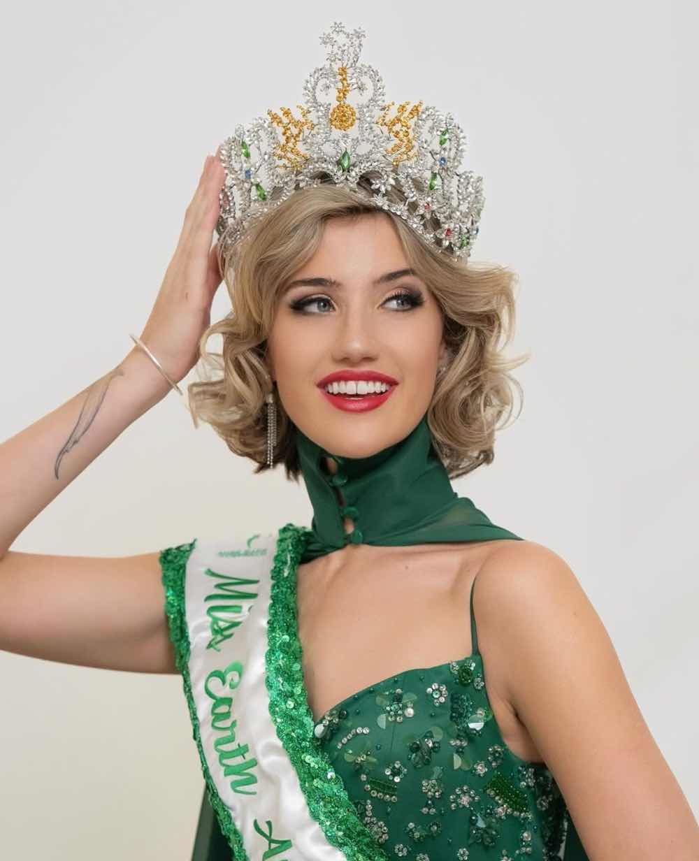 3b.84.miss-earth-2024-australia-1