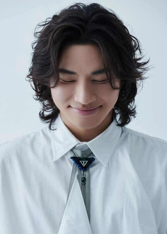 1z.135.DAESUNG-BIGBANG-date-truyen-thong-spotlight-vietnam-