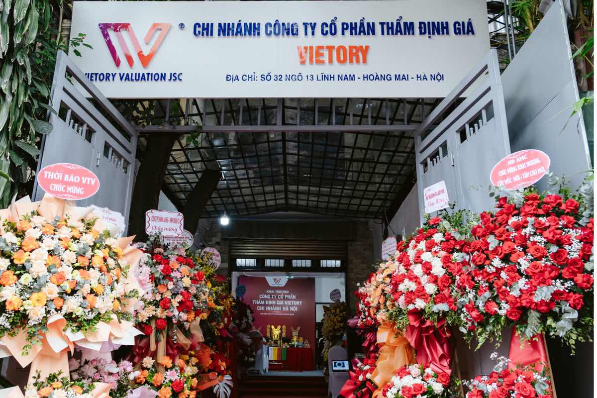 1z.160.cong-ty-tham-dinh-gia-vietory-truyen-thong-spotlight-vietnnam- 2