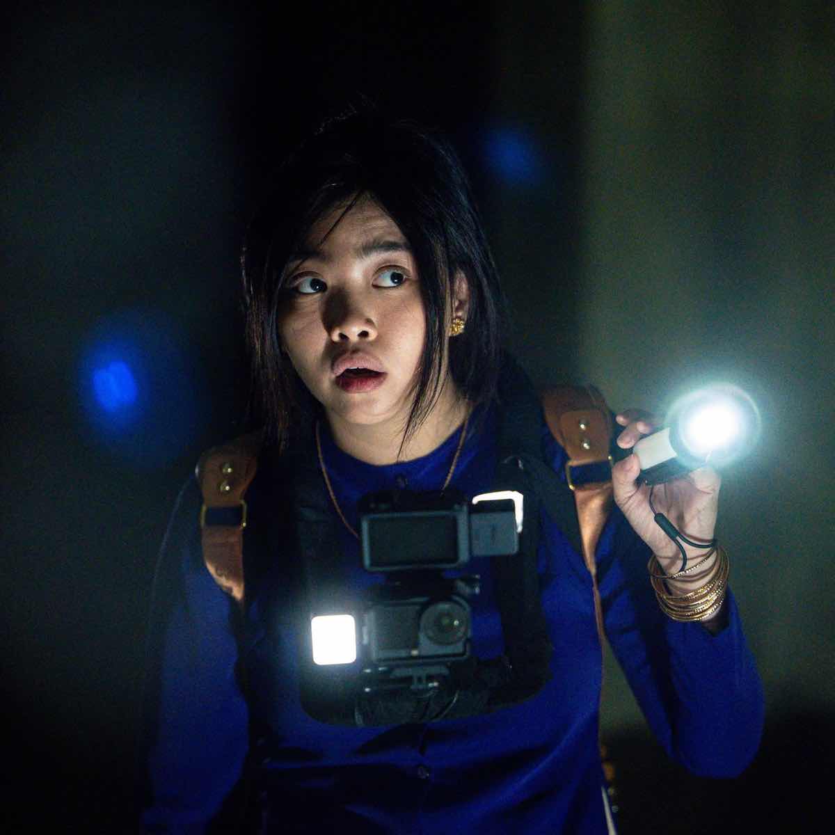 1z.180.lau-chu-hoa-Phung Hoang 1-truyen-thong-spotlight-vietnam-