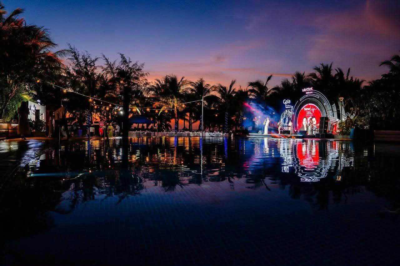 1z.1z.286.Ocean-Group-du-lich-MICE-viet-nam-truyen-thong-spotlight-viet-nam1