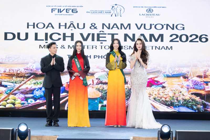 1z.355.hoa-hau-nam-vuong-du-lich-viet-nam-2026-truyen-thong-spotlight-vietnam-24