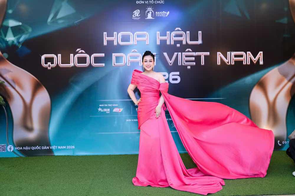 1z.360.huynh-ngoc-kim-trang-hoa-hau-quoc-dan-viet-nam-2026-truyen-thong-spotlight-vietnam-1