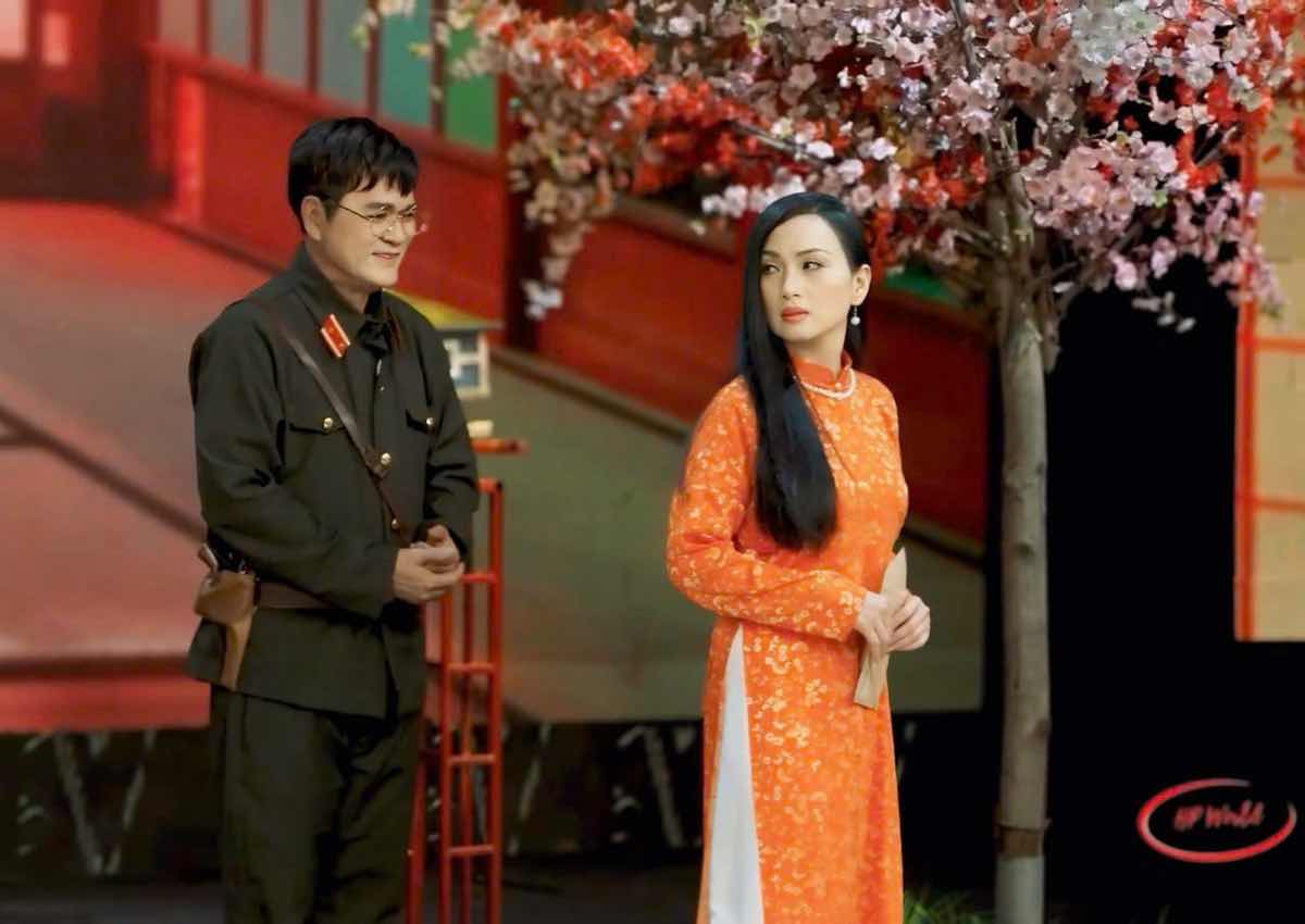 1z.480.Mot trong nhung tiet muc xuc đong cua chuong trinh Me va que huong