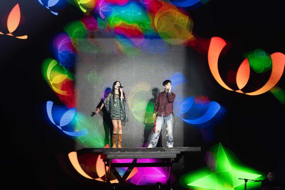 1z.498.truyen-thong-spotlight-vietnam-sao-concert-2026-2