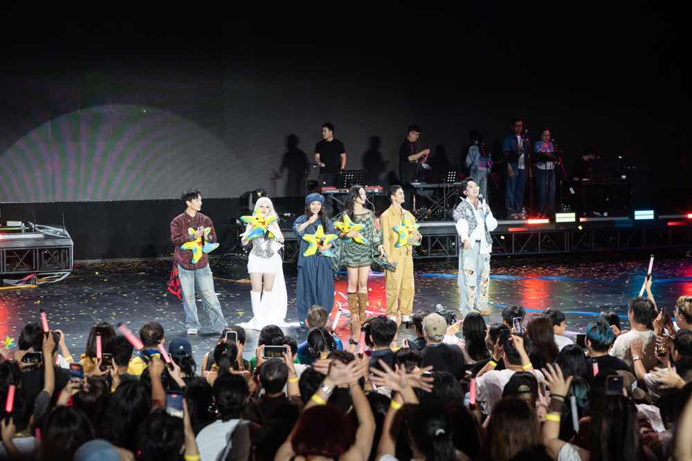 1z.498.truyen-thong-spotlight-vietnam-sao-concert-2026-3