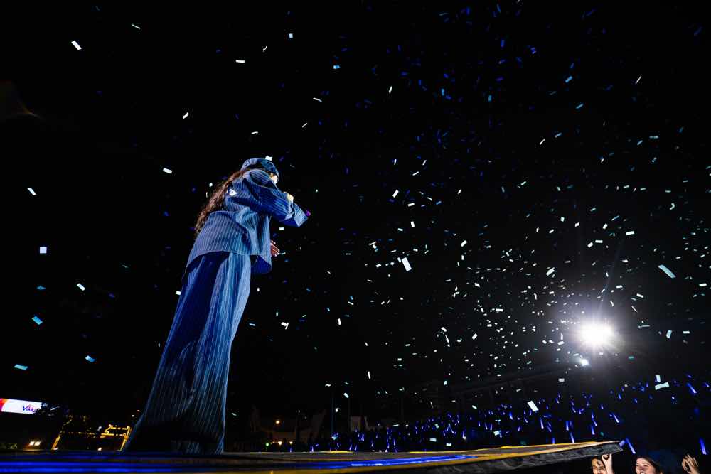 1z.499.truyen-thong-spotlight-vietnam-sao-concert-2026-6