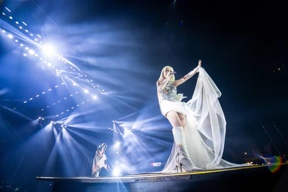 1z.499.truyen-thong-spotlight-vietnam-sao-concert-2026-7