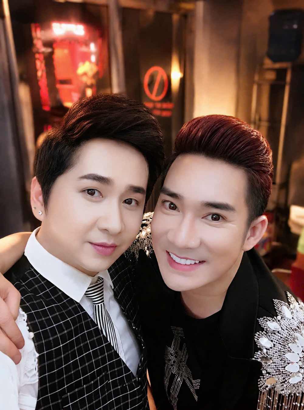 1z.519.bang-cuong-ky-niem-25-nam-ca-hat-truyen-thong-spotlight-vietnam-15