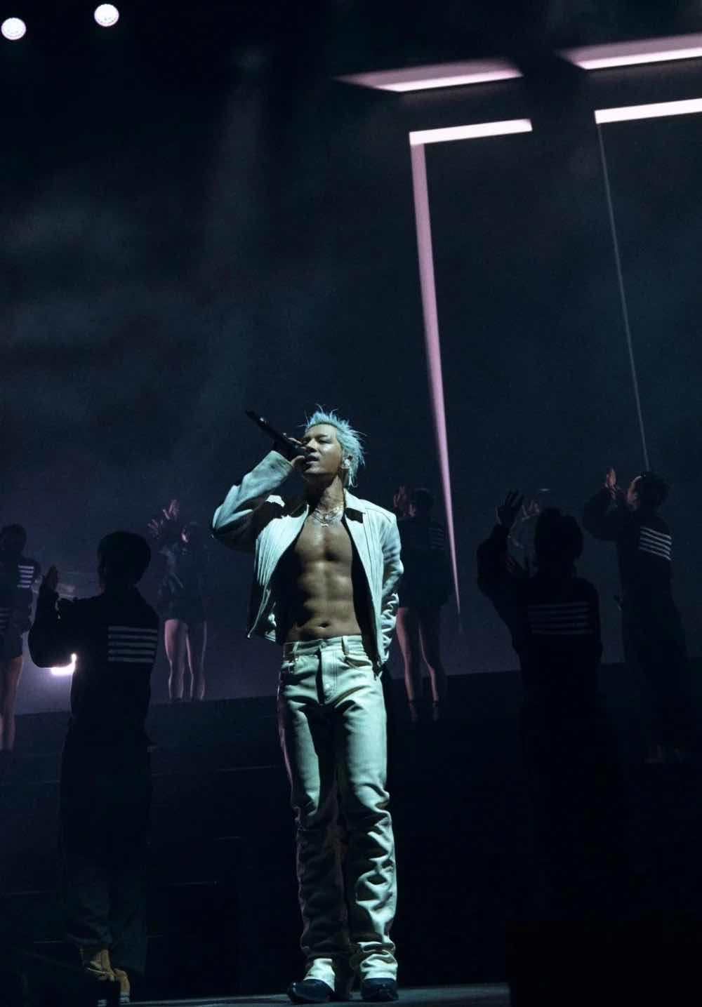 1z.81.taeyang-bigbang-truyen-thong-spotlight-viet-nam-