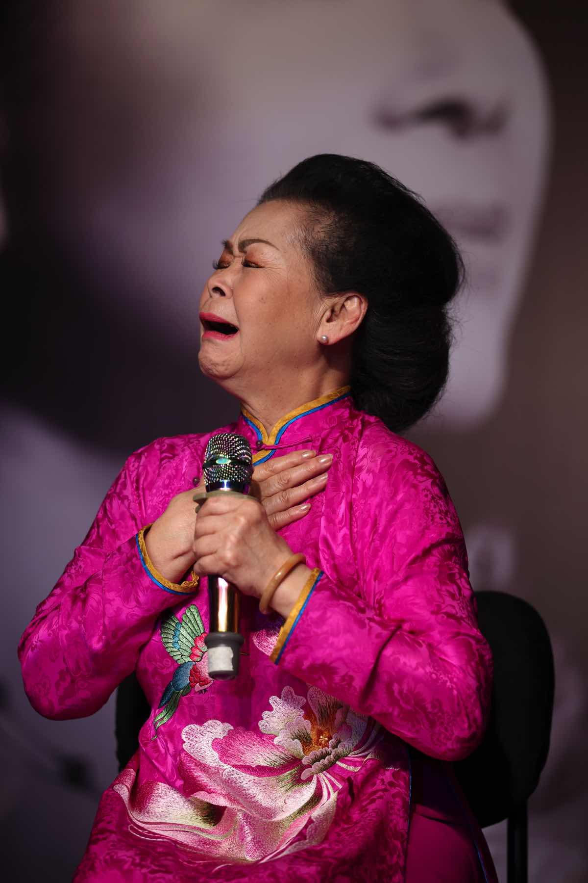 1z.900.ca-si-khanh-ly-hat-cung-nguon-coi-34